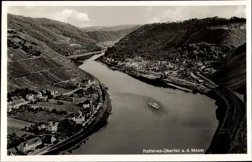 Ak Kattenes Löf an der Mosel, Oberfell, Talpanorama m. Moselpartie, Dampfer, Eisenbahngleise