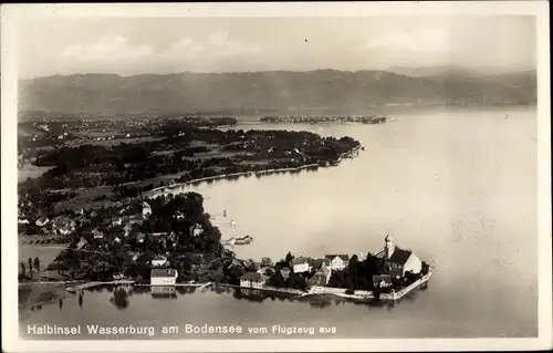 Ak Wasserburg am Bodensee Schwaben, Blick auf den Ort, Fliegeraufnahme