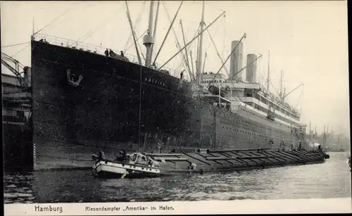 Ak Hamburg, Dampfschiff Amerika im Hafen, HAPAG