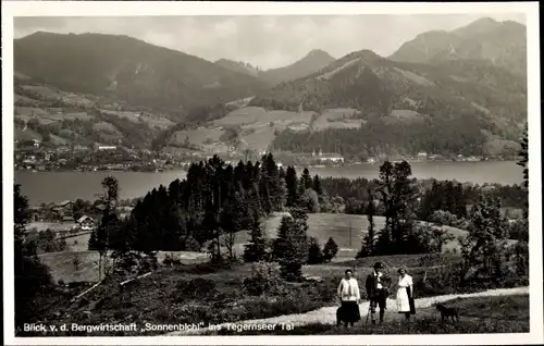 Ak Tegernsee in Oberbayern, Tegernseetal von der Bergwirtschaft Sonnenbichl