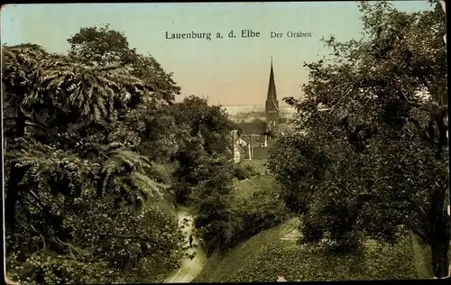 Ak Lauenburg an der Elbe, Der Graben, Kirche