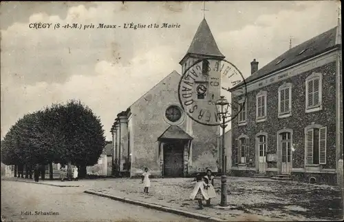 Ak Crégy-lès-Meaux Seine et Marne, Eglise et la Mairie