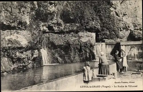 Ak Liffol le Grand Lothringen Vosges, La Roche de Villouxel