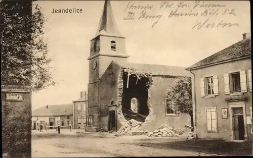 Ak Jeandelize Lothringen Meurthe et Moselle, Kirche, Zerstörungen