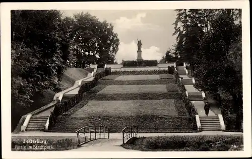 Ak Tschernjachowsk Insterburg Ostpreußen, Partie im Stadtpark