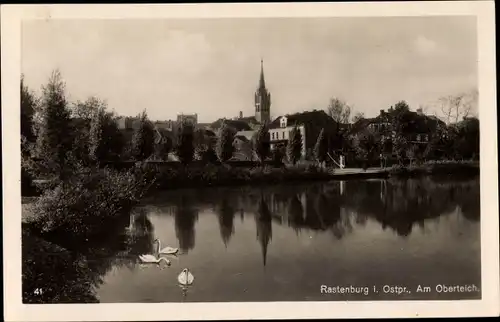 Ak Kętrzyn Rastenburg Ostpreußen, Partie am Oberteich, Schwäne