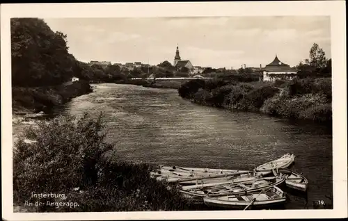 Ak Tschernjachowsk Insterburg Ostpreußen, Partie an der Angerapp, Ruderboote