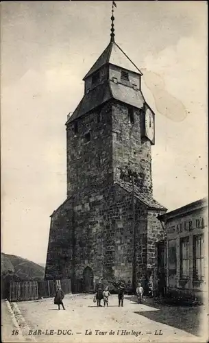 Ak Bar le Duc en Meuse, Vue de la Tour de l'Horloge, des enfants