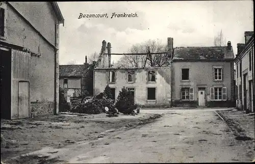 Ak Bazancourt Marne, Straßenpartie, Zerstörte Häuser