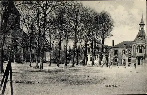 Ak Bazancourt Marne, Platz, Kirche