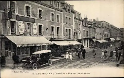 Ak Luc sur Mer Calvados, Rue du Grand Orient, Hotel du Soleil, Auto