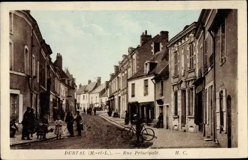 Ak Durtal Maine et Loire, Rue Principale
