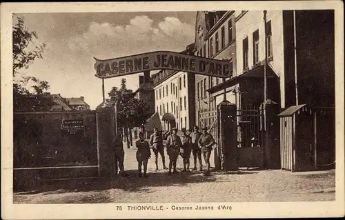 Ak Thionville Diedenhofen Lothringen Moselle, Caserne Jeanne d'Arc