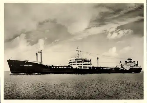 Foto Ak Frachtschiff, Tanker