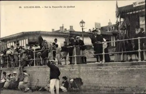 Ak Luc sur Mer Calvados, Sur la Passerelle du Quilhot