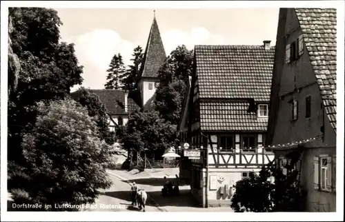 Ak Rietenau Aspach in Württemberg, Dorfstraße, Kirche