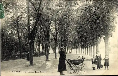 Ak Meaux Seine et Marne, Boulevard Jean Rose, Frau mit Kinderwagen