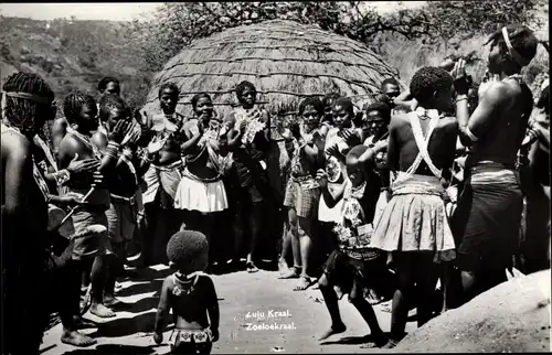 Ak Zulu Kraal, Dorfpartie, Einheimische