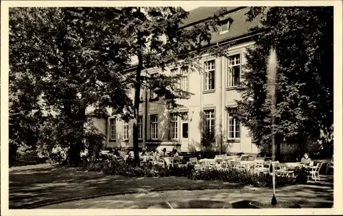 Ak Heidelberg am Neckar, Weinstube und Garten Café Kurpfalzisches Museum, Hauptstr. 124