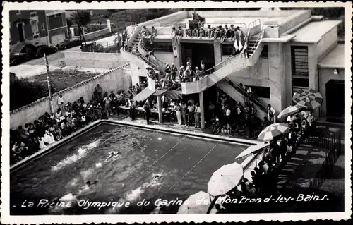 Foto Ak Montrond les Bains Loire, La Piscine Olympique du Casino