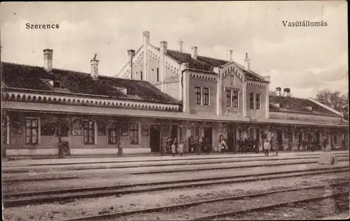 Ak Szerencs Ungarn, Bahnhof, Gleisseite