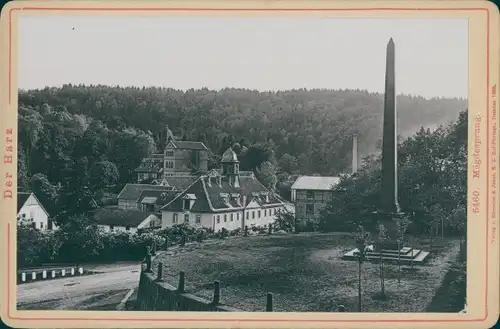 Kabinettfoto Mägdesprung Harzgerode am Harz, Teilansicht, Kriegerdenkmal, um 1890