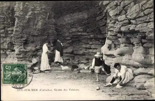 Ak Luc sur Mer Calvados, Grotte des Falaises