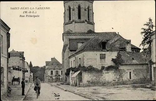 Ak Saint Remy la Varenne Maine et Loire, Rue Principale