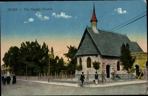 Ak Suez Ägypten, Katholische Kirche, Passanten