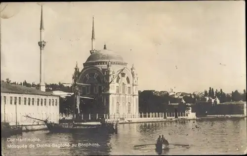 Ak Konstantinopel Istanbul Türkei, Mosquee de Dolma Bagtche au Bosphore