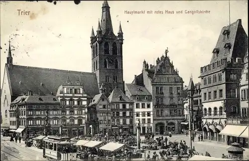 Ak Trier an der Mosel, Hauptmarkt, Rotes Haus, Gangolfskirche