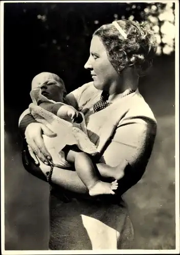 Ak Prinzessin Juliana der Niederlande, Prinzessin Beatrix, Heiligendamm 1938