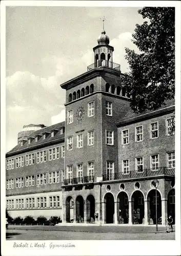 Ak Bocholt Westfalen, Blick auf das Gymnasium, Straßenansicht