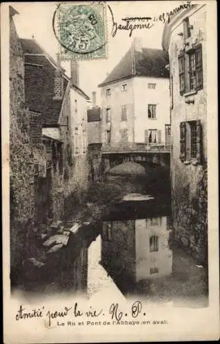 Ak Coincy Aisne, Le Ru et Pont de l'Abbaye