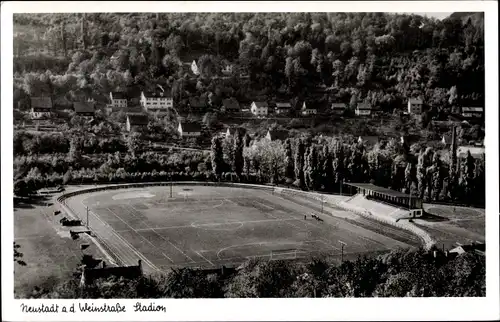 Ak Neustadt an der Weinstraße, Stadion