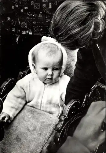 Ak Lech Vorarlberg, Prinzessin Beatrix der Niederlande, Willem Alexander als Kleinkind, März 1968