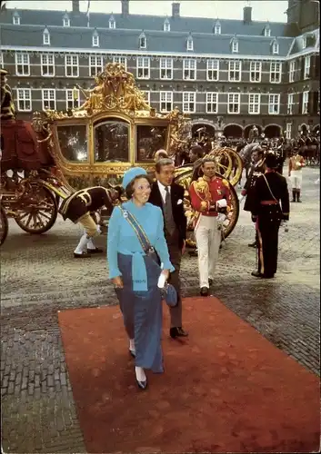 Ak Den Haag Südholland Niederlande, Prinsjesdag, Königin Beatrix der Niederlande