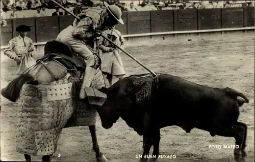 Ak Un Buen Puyazo, Stierkampf, Torero