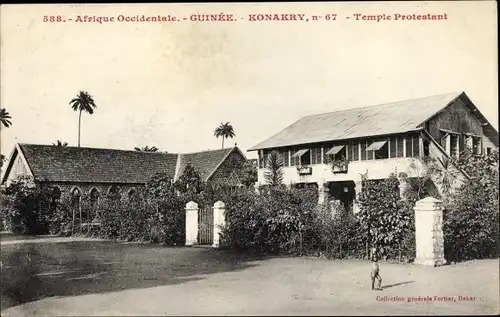 Ak Conakry Konakry Guinea, Temple Protestant, Evangelische Kirche