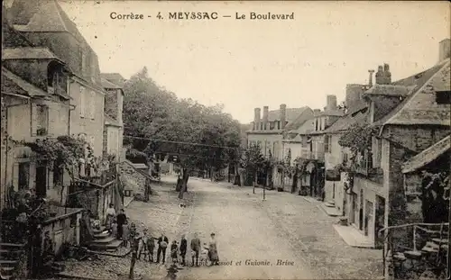 Ak Meyssac Correze, Le Boulevard