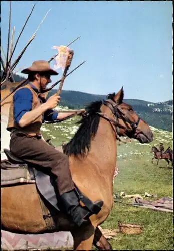 Ak Karl May, Szene aus Winnetou II. Teil, Die Verbrecher legen Feuer an die Wigwams