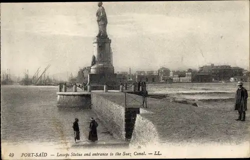 Ak Port Said Ägypten, Lesseps Statue, entrance to the Suez Canal