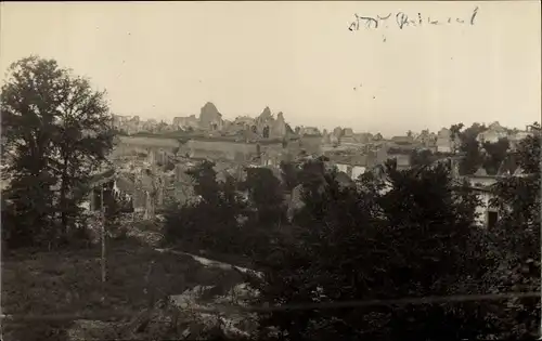 Foto Ak Brimont Marne Frankreich, Blick auf den Ort, Kriegszerstörung 1. WK