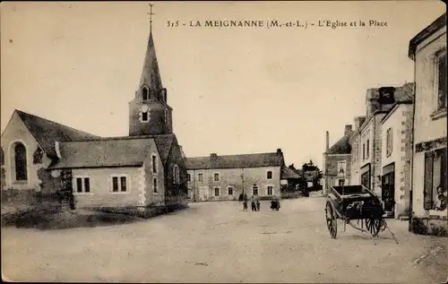 Ak La Meignanne Maine et Loire, La Place, L'Eglise
