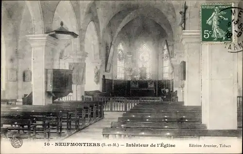 Ak Neufmoutiers en Brie Seine et Marne, Interieur de l'Eglise