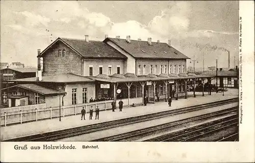 Ak Holzwickede im Ruhrgebiet, Bahnhof, Gleisseite