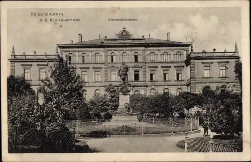 Ak Kaiserslautern in Rheinland Pfalz, Blick auf das K.B. Bezirkskommando und Bismarckdenkmal