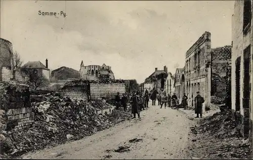 Ak Somme Py Sommepy Tahure Marne, Kriegszerstörungen 1. WK, Straße