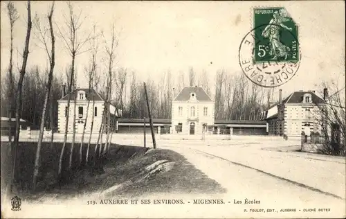 Ak Migennes Yonne, Les Ecoles