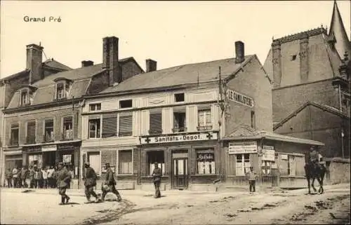 Ak Grand Pré Ardennes, Sanitäts-Depot, deutsche Soldaten, 1. WK